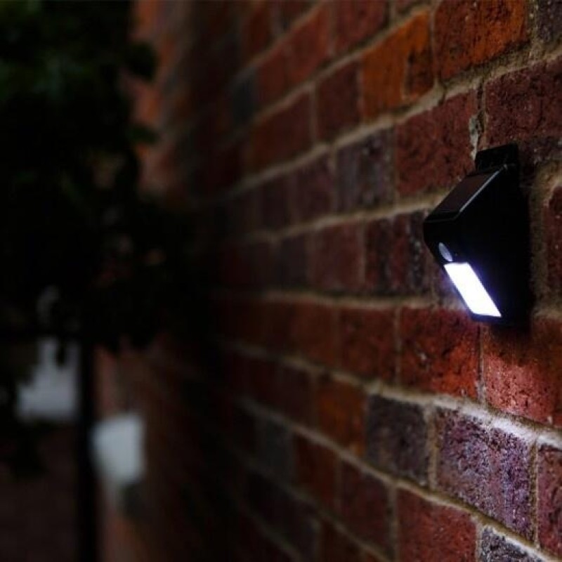 Eco Wedge solcelle væglampe med censor