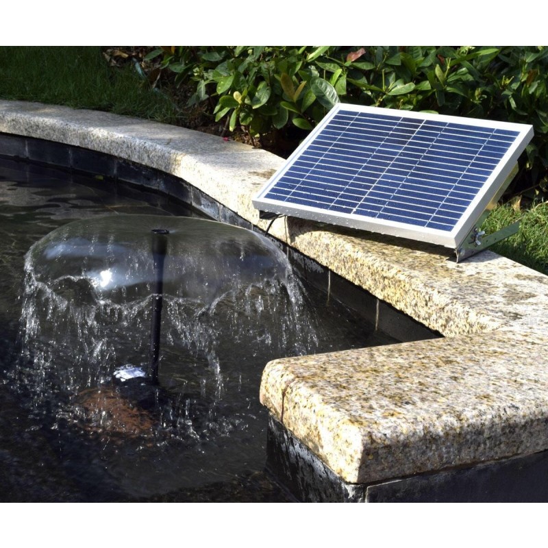 15W solcellespringvand med batteri og lys