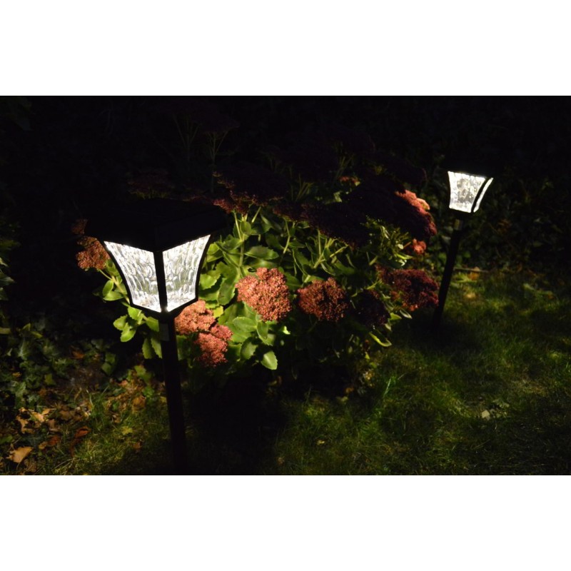 Flot solcellelampe