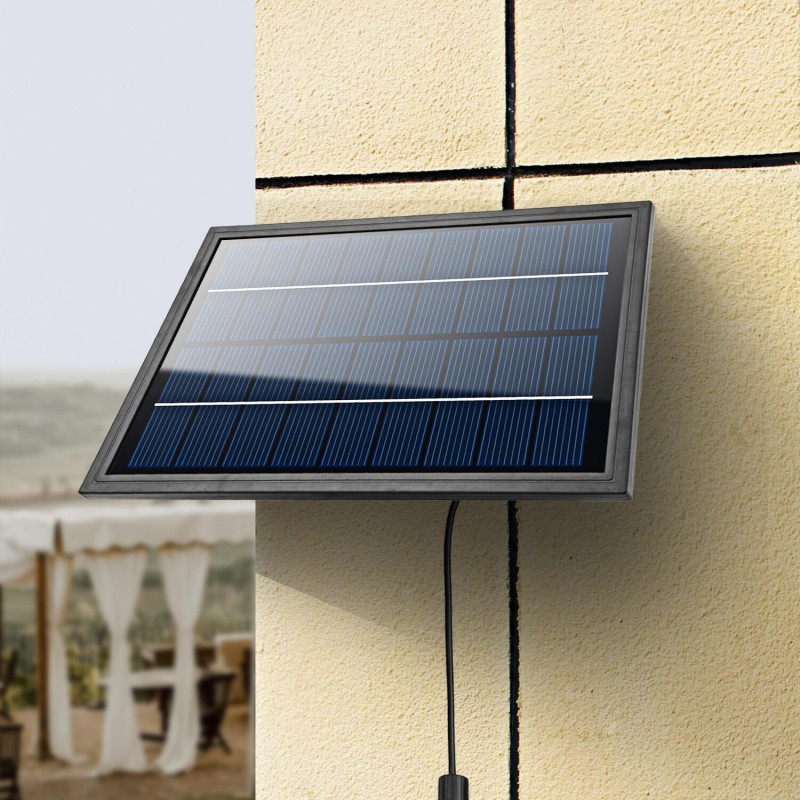 Rundt solcellespringvand med lys og batteri