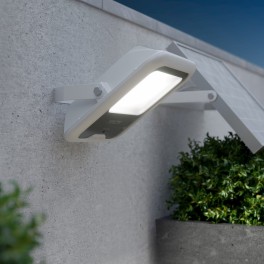 Scout Pro solcelle projektør (600 lumen)