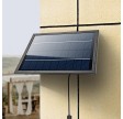 Rundt solcellespringvand med lys og batteri